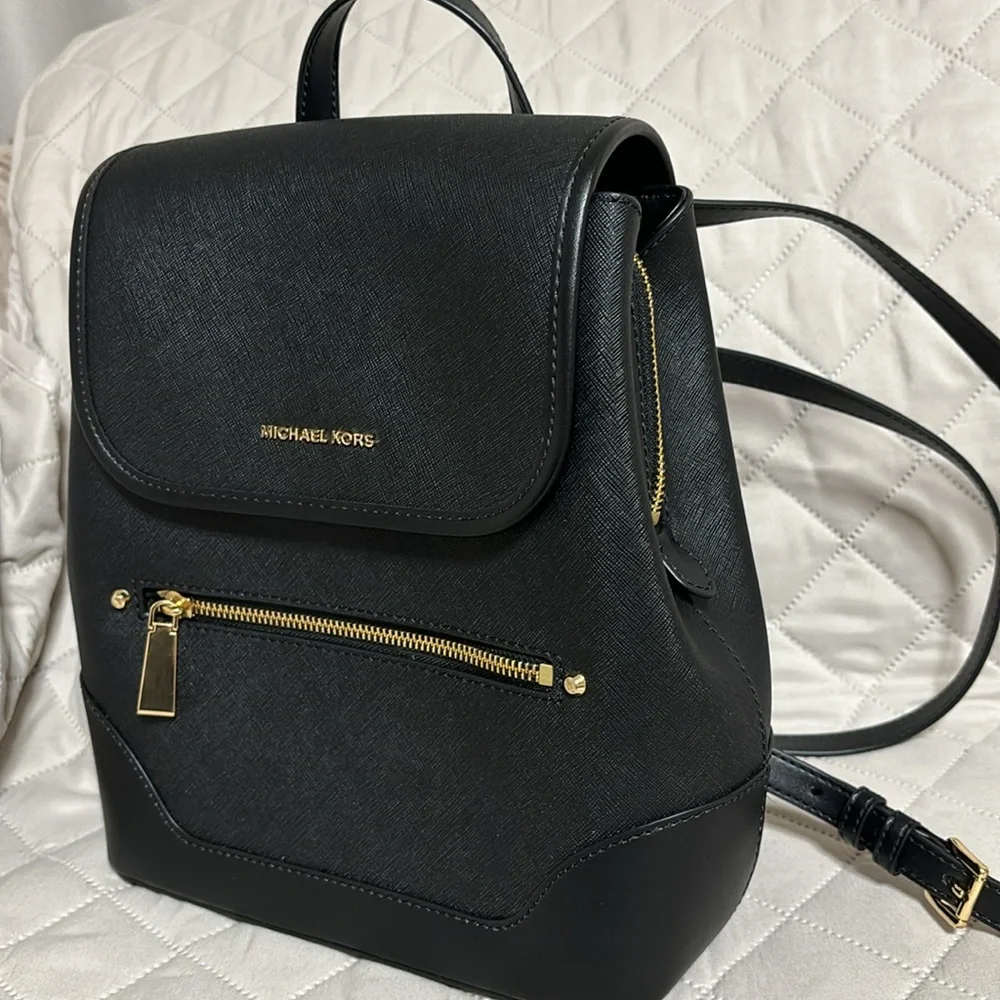 MICHAEL Michael Kors Black Backpack - Picture 3 of 14